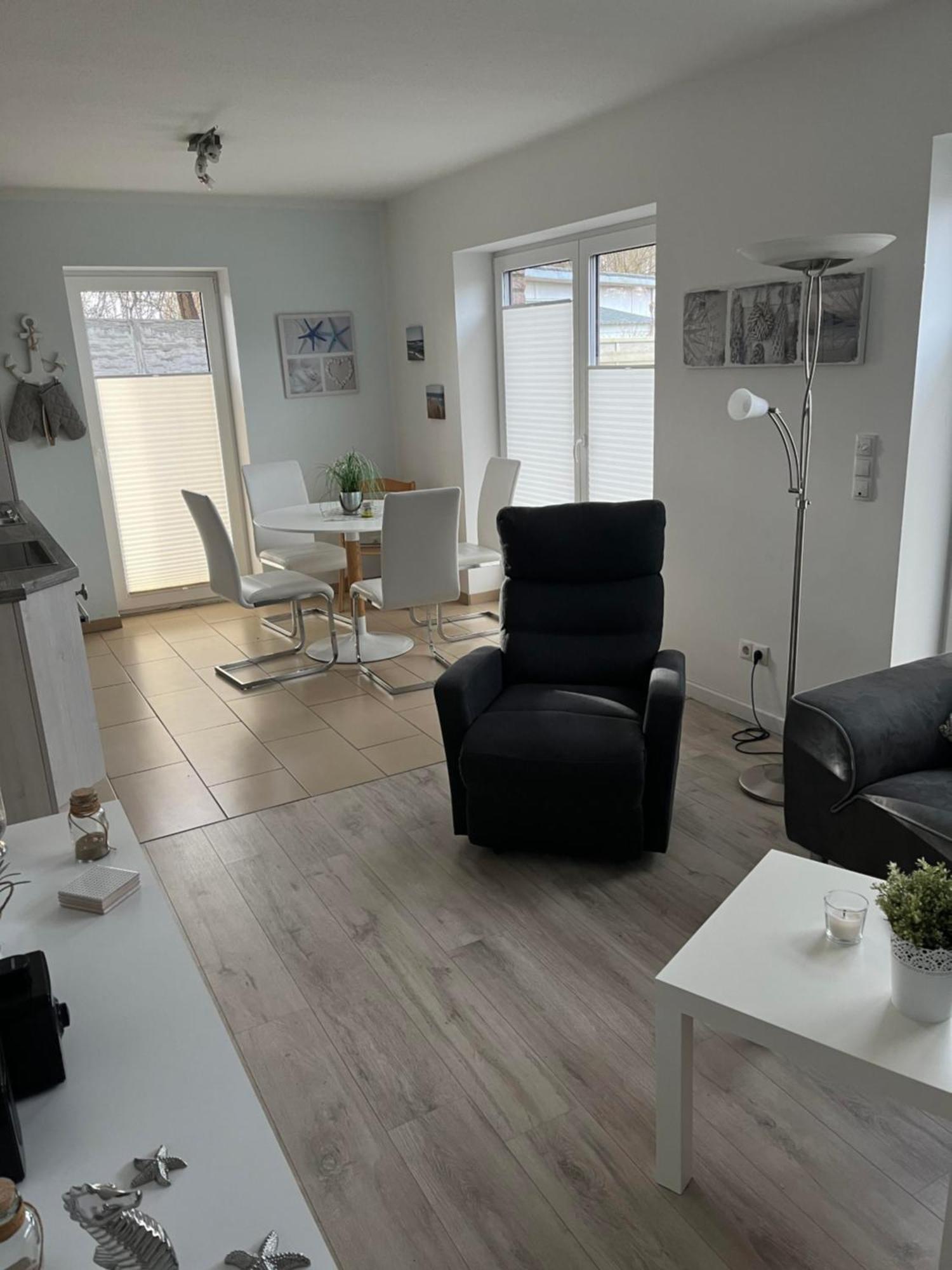 Ferienwohnung Voelker Häven Exteriör bild